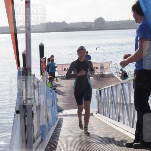 17.08.2025 - KN Förde Triathlon 2025 MichiJ http://msf.ph/oto/8580282 17.08.2025 09:18:15 Schwimmen 175, 189, 254, 174, 185, 254 meine-sportfotos.de