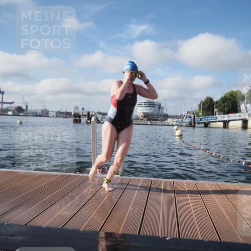 17.08.2025 - KN Förde Triathlon 2025 KatJ http://msf.ph/oto/8580325 17.08.2025 09:22:22 Schwimmen 111, 208, 221, 235, 111, 208, 213, 221, 235 meine-sportfotos.de