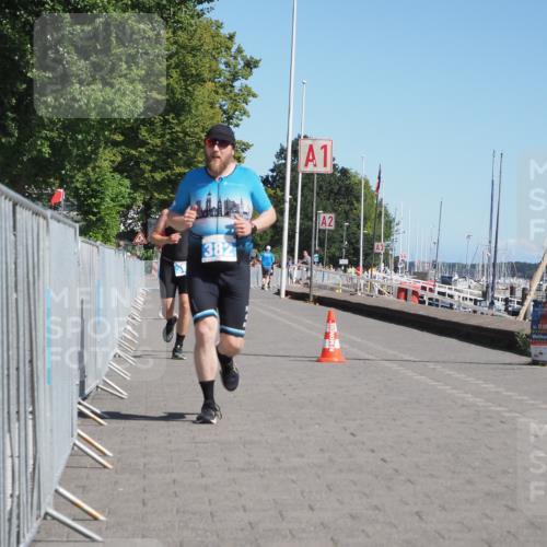 17.08.2025 - KN Förde Triathlon 2025 KatJ http://msf.ph/oto/8580339 17.08.2025 12:18:00 Laufen 368, 382 meine-sportfotos.de