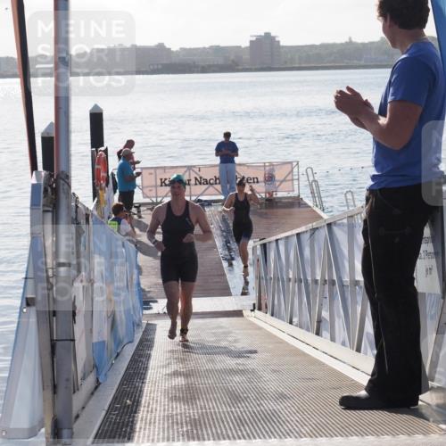 17.08.2025 - KN Förde Triathlon 2025 MichiJ http://msf.ph/oto/8580367 17.08.2025 09:18:26 Schwimmen 185, 254, 174, 185, 192 meine-sportfotos.de