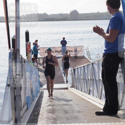 17.08.2025 - KN Förde Triathlon 2025 MichiJ http://msf.ph/oto/8580371 17.08.2025 09:18:27 Schwimmen 174, 185, 254, 174, 185, 192, 250 meine-sportfotos.de