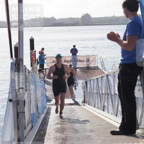 17.08.2025 - KN Förde Triathlon 2025 MichiJ http://msf.ph/oto/8580385 17.08.2025 09:18:27 Schwimmen 174, 185, 254, 174, 185, 192, 250 meine-sportfotos.de