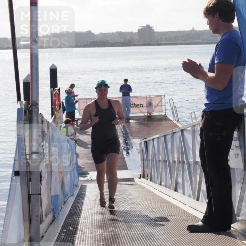 17.08.2025 - KN Förde Triathlon 2025 MichiJ http://msf.ph/oto/8580392 17.08.2025 09:18:28 Schwimmen 174, 185, 174, 185, 192, 250 meine-sportfotos.de