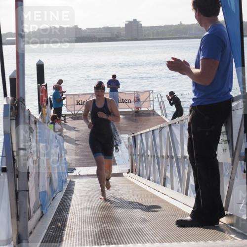 17.08.2025 - KN Förde Triathlon 2025 MichiJ http://msf.ph/oto/8580432 17.08.2025 09:18:31 Schwimmen 174, 185, 174, 192, 250 meine-sportfotos.de