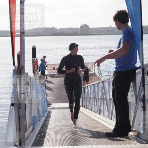 17.08.2025 - KN Förde Triathlon 2025 MichiJ http://msf.ph/oto/8580533 17.08.2025 09:18:38 Schwimmen 174, 185, 192, 153, 192, 250 meine-sportfotos.de