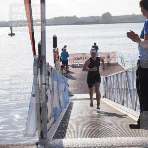 17.08.2025 - KN Förde Triathlon 2025 MichiJ http://msf.ph/oto/8580605 17.08.2025 09:18:42 Schwimmen 174, 192, 250, 153, 250 meine-sportfotos.de