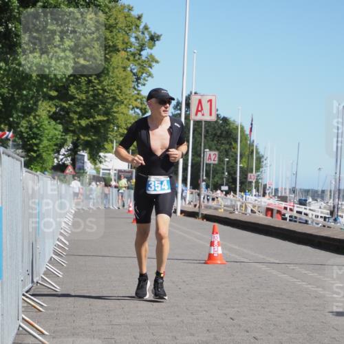 17.08.2025 - KN Förde Triathlon 2025 KatJ http://msf.ph/oto/8580630 17.08.2025 12:18:34 Laufen 354 meine-sportfotos.de
