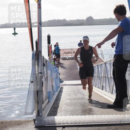 17.08.2025 - KN Förde Triathlon 2025 MichiJ http://msf.ph/oto/8580638 17.08.2025 09:18:43 Schwimmen 192, 250, 153, 250 meine-sportfotos.de
