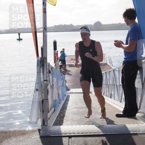 17.08.2025 - KN Förde Triathlon 2025 MichiJ http://msf.ph/oto/8580668 17.08.2025 09:18:44 Schwimmen 192, 250, 153, 250 meine-sportfotos.de