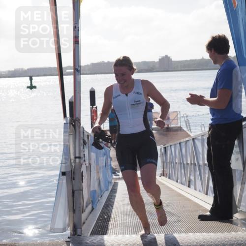17.08.2025 - KN Förde Triathlon 2025 MichiJ http://msf.ph/oto/8580727 17.08.2025 09:18:55 Schwimmen 153, 250, 153 meine-sportfotos.de