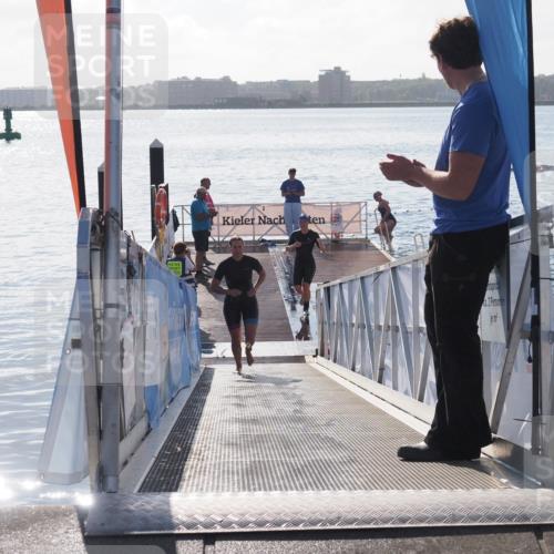 17.08.2025 - KN Förde Triathlon 2025 MichiJ http://msf.ph/oto/8580740 17.08.2025 09:19:10 Schwimmen 184, 173, 184, 219, 220 meine-sportfotos.de