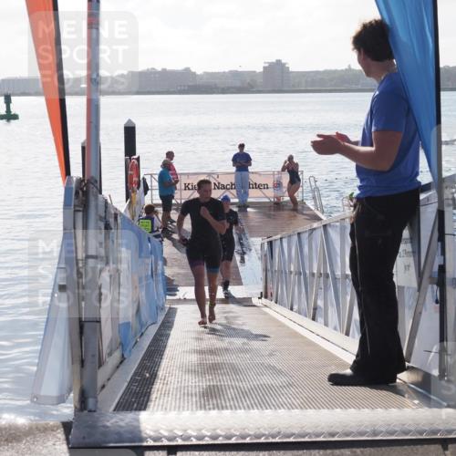 17.08.2025 - KN Förde Triathlon 2025 MichiJ http://msf.ph/oto/8580783 17.08.2025 09:19:11 Schwimmen 173, 184, 173, 184, 219, 220 meine-sportfotos.de