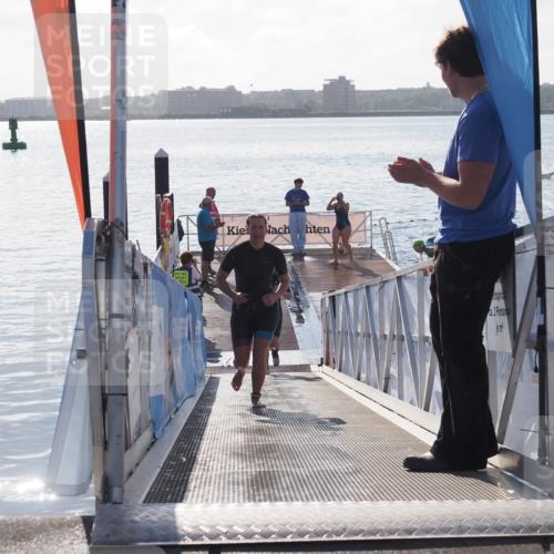 17.08.2025 - KN Förde Triathlon 2025 MichiJ http://msf.ph/oto/8580788 17.08.2025 09:19:12 Schwimmen 173, 184, 173, 184, 219, 220 meine-sportfotos.de