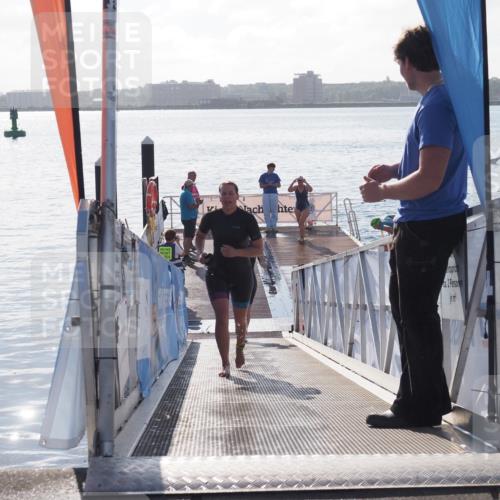 17.08.2025 - KN Förde Triathlon 2025 MichiJ http://msf.ph/oto/8580797 17.08.2025 09:19:12 Schwimmen 173, 184, 173, 184, 219, 220 meine-sportfotos.de