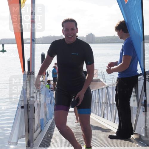 17.08.2025 - KN Förde Triathlon 2025 MichiJ http://msf.ph/oto/8580863 17.08.2025 09:19:15 Schwimmen 173, 184, 173, 183, 219, 220 meine-sportfotos.de