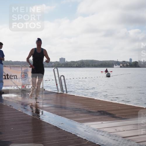 17.08.2025 - KN Förde Triathlon 2025 KatJ http://msf.ph/oto/8580883 17.08.2025 09:23:21 Schwimmen 218, 225, 218, 225, 237 meine-sportfotos.de