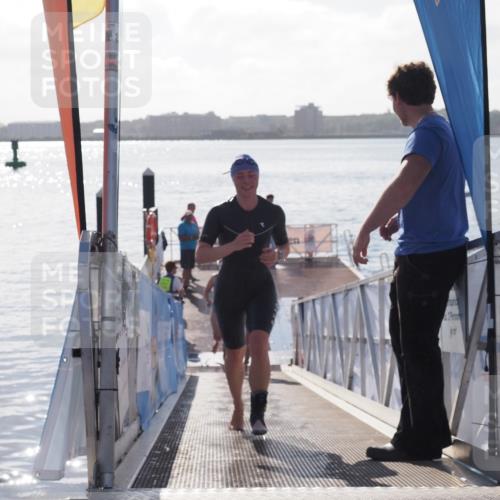 17.08.2025 - KN Förde Triathlon 2025 MichiJ http://msf.ph/oto/8580885 17.08.2025 09:19:16 Schwimmen 173, 184, 220, 173, 183, 219, 220 meine-sportfotos.de