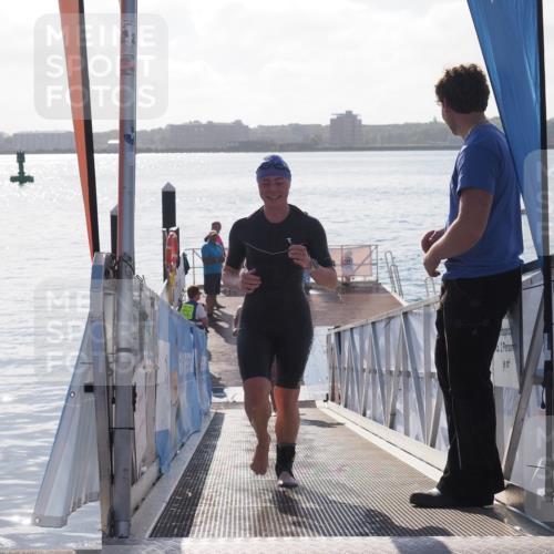 17.08.2025 - KN Förde Triathlon 2025 MichiJ http://msf.ph/oto/8580893 17.08.2025 09:19:16 Schwimmen 173, 184, 220, 173, 183, 219, 220 meine-sportfotos.de