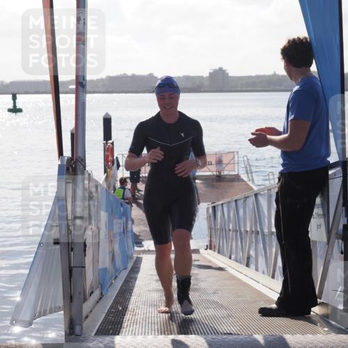 17.08.2025 - KN Förde Triathlon 2025 MichiJ http://msf.ph/oto/8580904 17.08.2025 09:19:17 Schwimmen 173, 184, 219, 220, 183, 219, 220 meine-sportfotos.de