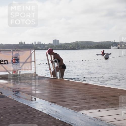 17.08.2025 - KN Förde Triathlon 2025 KatJ http://msf.ph/oto/8580924 17.08.2025 09:23:52 Schwimmen 231, 231 meine-sportfotos.de
