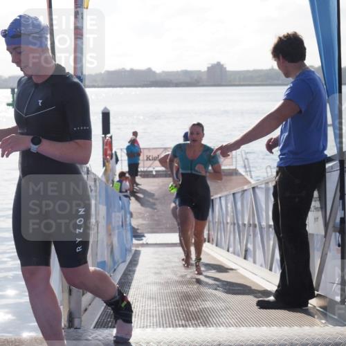 17.08.2025 - KN Förde Triathlon 2025 MichiJ http://msf.ph/oto/8580933 17.08.2025 09:19:18 Schwimmen 173, 184, 219, 220, 183, 219, 220 meine-sportfotos.de