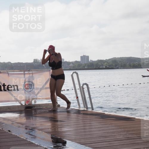 17.08.2025 - KN Förde Triathlon 2025 KatJ http://msf.ph/oto/8580935 17.08.2025 09:23:54 Schwimmen 231, 231 meine-sportfotos.de