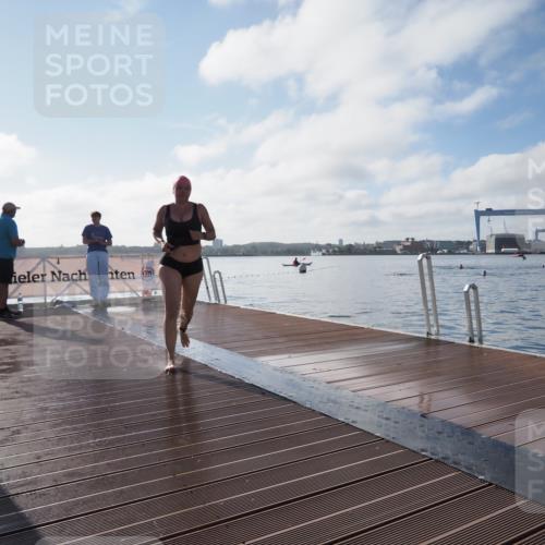 17.08.2025 - KN Förde Triathlon 2025 KatJ http://msf.ph/oto/8580974 17.08.2025 09:23:56 Schwimmen 231, 231 meine-sportfotos.de