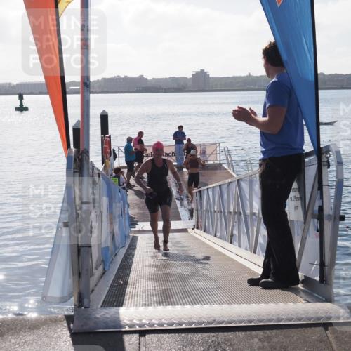 17.08.2025 - KN Förde Triathlon 2025 MichiJ http://msf.ph/oto/8581013 17.08.2025 09:19:31 Schwimmen 183, 219, 220, 183, 186, 187 meine-sportfotos.de