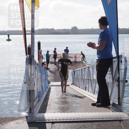 17.08.2025 - KN Förde Triathlon 2025 MichiJ http://msf.ph/oto/8581159 17.08.2025 09:19:50 Schwimmen 190, 163, 190, 195, 202 meine-sportfotos.de
