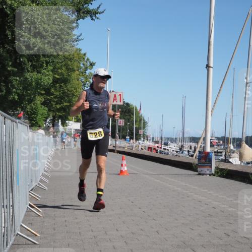 17.08.2025 - KN Förde Triathlon 2025 KatJ http://msf.ph/oto/8581302 17.08.2025 12:20:41 Laufen 628 meine-sportfotos.de