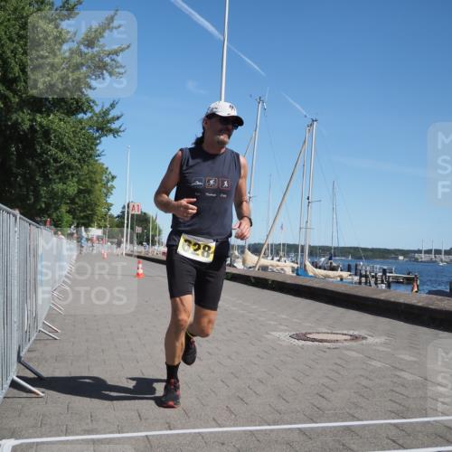 17.08.2025 - KN Förde Triathlon 2025 KatJ http://msf.ph/oto/8581364 17.08.2025 12:20:43 Laufen 628 meine-sportfotos.de