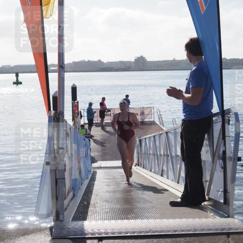 17.08.2025 - KN Förde Triathlon 2025 MichiJ http://msf.ph/oto/8581417 17.08.2025 09:20:06 Schwimmen 163, 195, 202, 179, 195 meine-sportfotos.de