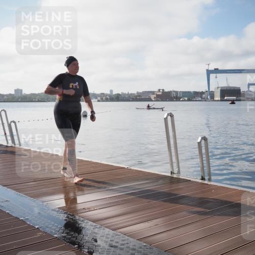 17.08.2025 - KN Förde Triathlon 2025 KatJ http://msf.ph/oto/8581431 17.08.2025 09:27:03 Schwimmen 245, 245 meine-sportfotos.de