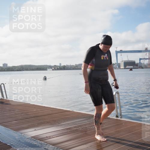 17.08.2025 - KN Förde Triathlon 2025 KatJ http://msf.ph/oto/8581436 17.08.2025 09:27:04 Schwimmen 245, 245 meine-sportfotos.de