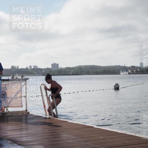 17.08.2025 - KN Förde Triathlon 2025 KatJ http://msf.ph/oto/8581459 17.08.2025 09:28:28 Schwimmen 207, 207 meine-sportfotos.de