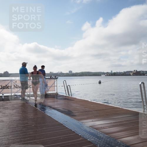 17.08.2025 - KN Förde Triathlon 2025 KatJ http://msf.ph/oto/8581514 17.08.2025 09:28:31 Schwimmen 207, 207 meine-sportfotos.de
