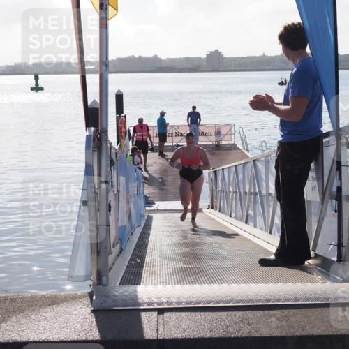 17.08.2025 - KN Förde Triathlon 2025 MichiJ http://msf.ph/oto/8581562 17.08.2025 09:20:24 Schwimmen 179, 196, 196, 211, 240 meine-sportfotos.de