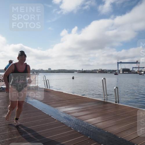17.08.2025 - KN Förde Triathlon 2025 KatJ http://msf.ph/oto/8581565 17.08.2025 09:28:33 Schwimmen 207, 207 meine-sportfotos.de