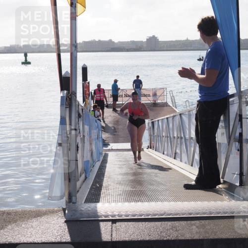 17.08.2025 - KN Förde Triathlon 2025 MichiJ http://msf.ph/oto/8581566 17.08.2025 09:20:24 Schwimmen 179, 196, 196, 211, 240 meine-sportfotos.de