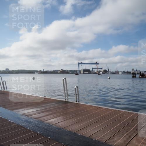 17.08.2025 - KN Förde Triathlon 2025 KatJ http://msf.ph/oto/8581573 17.08.2025 09:28:33 Schwimmen 207, 207 meine-sportfotos.de