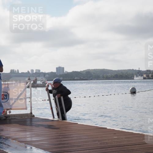 17.08.2025 - KN Förde Triathlon 2025 KatJ http://msf.ph/oto/8581576 17.08.2025 09:33:24 Schwimmen 238 meine-sportfotos.de