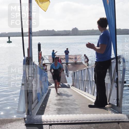 17.08.2025 - KN Förde Triathlon 2025 MichiJ http://msf.ph/oto/8581668 17.08.2025 09:20:32 Schwimmen 179, 196, 211, 188, 211, 240, 241 meine-sportfotos.de