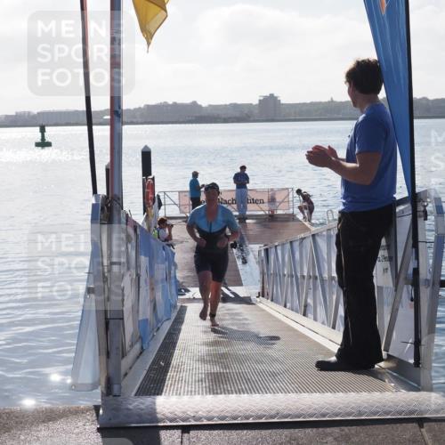 17.08.2025 - KN Förde Triathlon 2025 MichiJ http://msf.ph/oto/8581675 17.08.2025 09:20:33 Schwimmen 196, 211, 188, 211, 228, 240, 241 meine-sportfotos.de