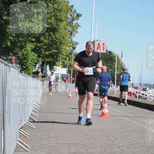 17.08.2025 - KN Förde Triathlon 2025 KatJ http://msf.ph/oto/8581682 17.08.2025 12:22:01 Laufen 326 meine-sportfotos.de