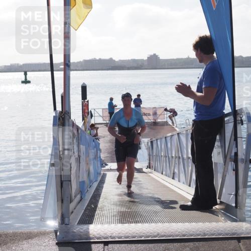 17.08.2025 - KN Förde Triathlon 2025 MichiJ http://msf.ph/oto/8581692 17.08.2025 09:20:33 Schwimmen 196, 211, 188, 211, 228, 240, 241 meine-sportfotos.de