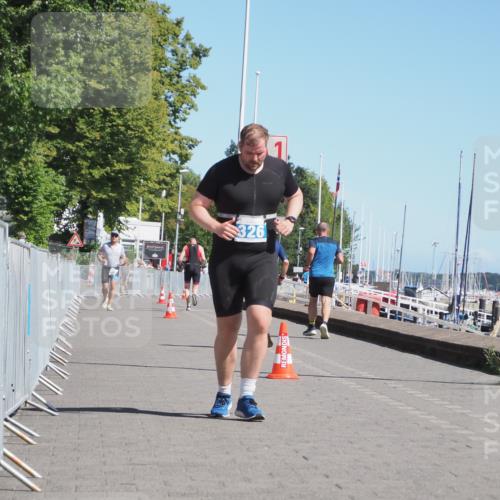 17.08.2025 - KN Förde Triathlon 2025 KatJ http://msf.ph/oto/8581697 17.08.2025 12:22:02 Laufen 326 meine-sportfotos.de