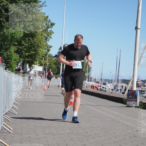17.08.2025 - KN Förde Triathlon 2025 KatJ http://msf.ph/oto/8581704 17.08.2025 12:22:03 Laufen 326 meine-sportfotos.de