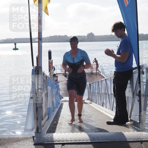 17.08.2025 - KN Förde Triathlon 2025 MichiJ http://msf.ph/oto/8581709 17.08.2025 09:20:34 Schwimmen 196, 211, 188, 211, 228, 240, 241 meine-sportfotos.de
