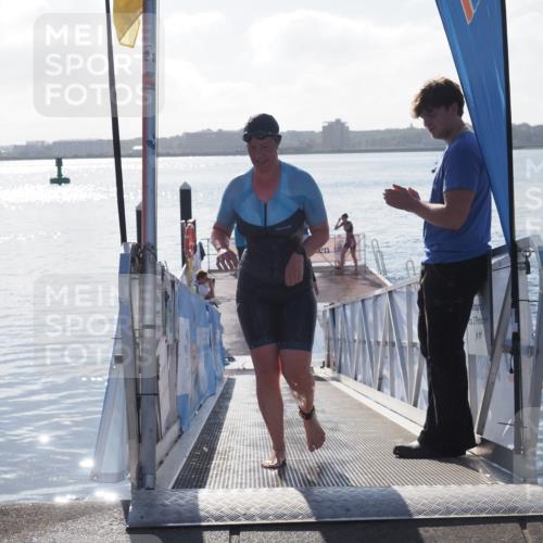 17.08.2025 - KN Förde Triathlon 2025 MichiJ http://msf.ph/oto/8581715 17.08.2025 09:20:34 Schwimmen 196, 211, 188, 211, 228, 240, 241 meine-sportfotos.de