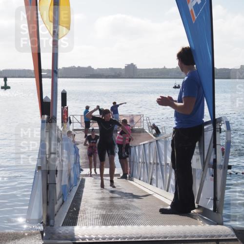 17.08.2025 - KN Förde Triathlon 2025 MichiJ http://msf.ph/oto/8581724 17.08.2025 09:20:40 Schwimmen 188, 211, 240, 188, 197, 228, 240, 241 meine-sportfotos.de